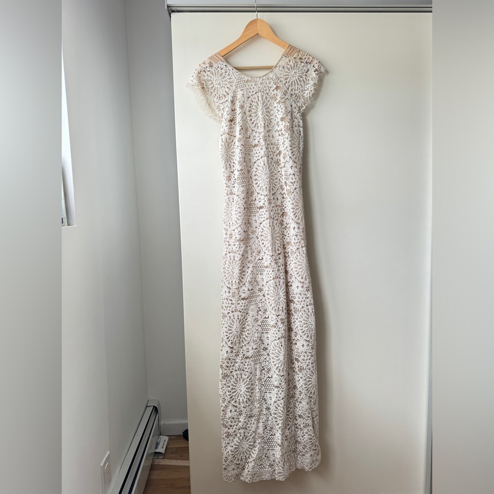 Lace Alexis Ecru vintage style wedding dress